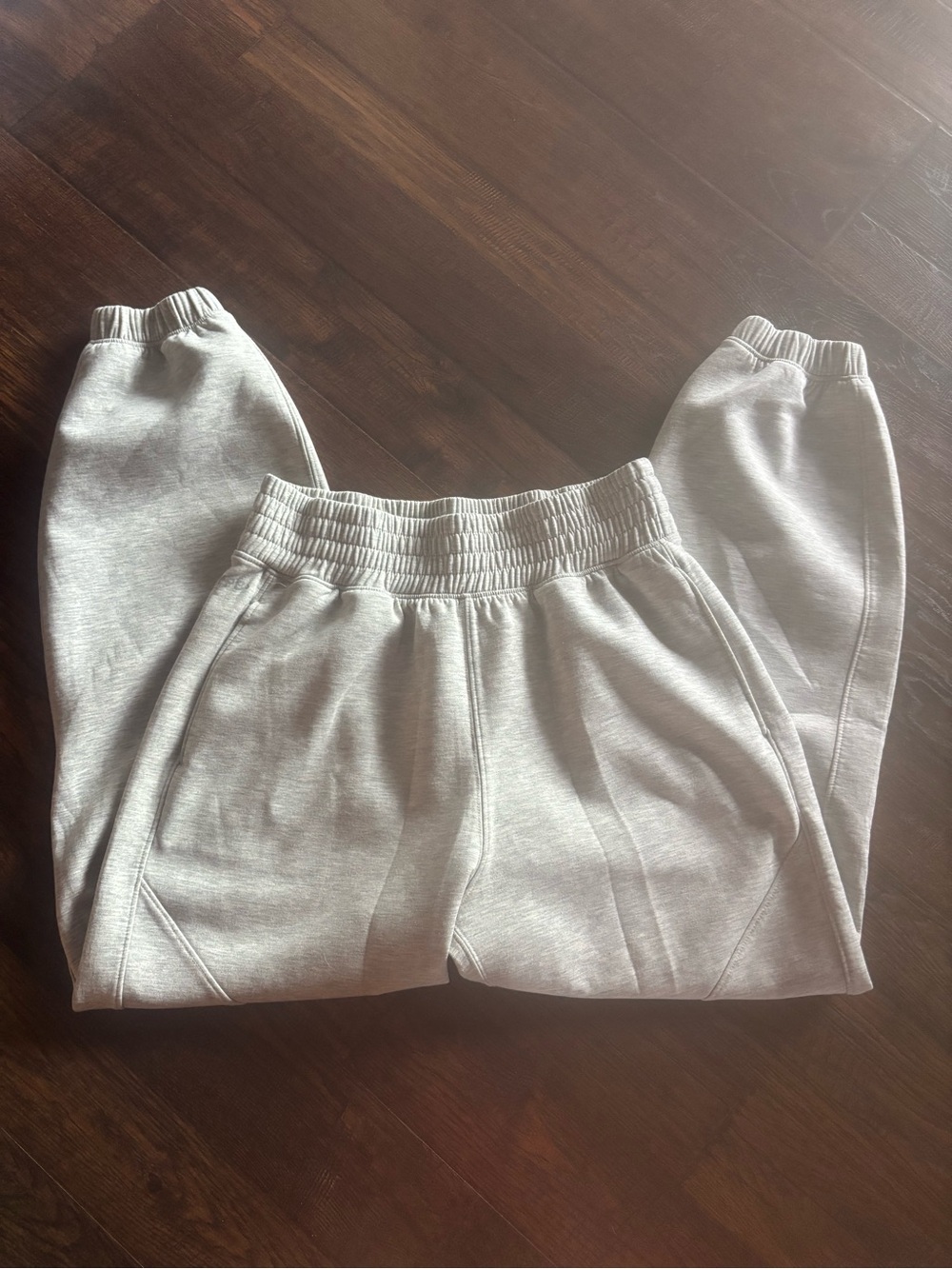 YPB Abercrombie neoKnit Gray Joggers Size Medium Women’s